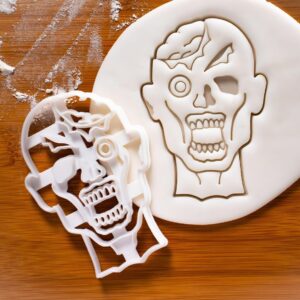 Zombie Head Cookie Cutter Halloween Baking Horror Theme Party Treats Scary Snacks Biscuit Cutter Gothic Events Survival Apocalypse Decoration Spooky Cookies Kid Adult Baking (ONLY ZOMBIE HEAD)