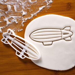 Blimp Cookie Cutter Bake Biscuit Mold Floating Airship Aviation Flight Flying Aircraft Technology Themed Baking and Craft Tool for Birthday Parties and Educational Use (ONLY BLIMP)
