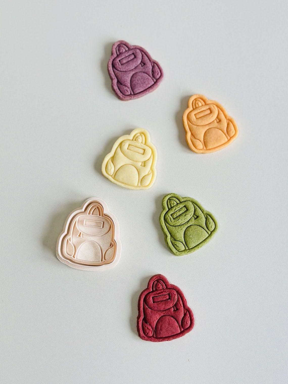 Black School Backpack Cookie Cutter Chubby Backpack Cookie Cutter Stamp Set Back to School Shape Baking Tool for Cookies Fondant Cake Decorating Classroom Party Treats - Image 3