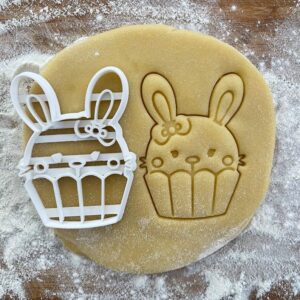 Black Easter Bunny Cupcake Cookie Cutter Kawaii Muffin Rabbit Shape for Easter Egg Hunt Baking Cute Bunny Fondant Clay Dough Tool for Kids Spring Party Cookies and Holiday Treats