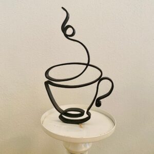Minimalist Coffee and Tea Cup Sculpture � Statue Statue for Home D�cor, Tabletop Figure, Shelf Sitter � Perfect for Breakfast and Good Morning Gift