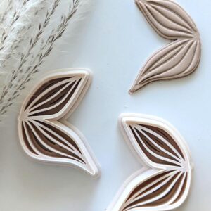 Tanji Tropical Leaf Earring Imprint Clay Cutter for Polymer Clay Jewelry Making Leaf Pendant Cutter Tool for Botanical Themed Earrings Clay Crafts DIY Accessories and Handmade Art