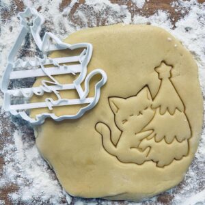 Black Christmas Cat Cookie Cutter Cat with Christmas Tree Winter Festive Feline Party Stocking Stuffer Pastry Fondant Dough Biscuit Clay Baking Tool