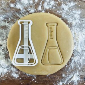 Black Conical Flask Cookie Cutter Lab Equipment Biscuit Cutter Test Tube Science Laboratory Cookie Stamp Gift for Medical Student Science Geek Pastry Fondant Dough Tool