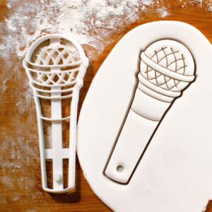 Karaoke Microphone Cookie Cutter Cookie India Music Singer mic Biscuit Cutter Fondant Clay Cutter Party Baking Tool for Music Themed Events Birthday Celebrations and Creative Treats