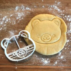 Black Bear Cookie Cutter forBaby Shower Cookies Fondant Clay Cutter Animal Lover Gift DIY Wedding Favor Gift for MomThemed Baking and Crafts