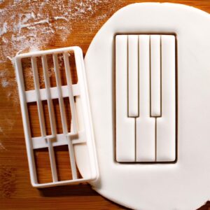 CDE Piano Keys Cookie Cookie Cutter for Baking Musical Theme Cookies Perfect for Pianists Teachers Piano Class Students Recital Gifts Music Party Biscuits Fondant Decorating Tool (ONLY CDE)