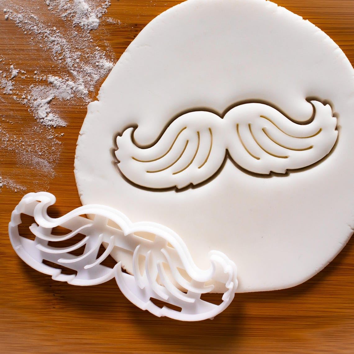 Cookie Gentleman Mustache Cookie Cutter Biscuit Mold Little Gent Baby Shower Baking Dapper Attire Party Treats Tuxedo Theme Fondant Clay Crafts Stylish Facial Hair Decoration (ONLY Mustache)