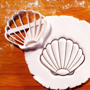 Scallop Shell Cookie Cutter Biscuit Cutter Nautical Under-the-Sea Theme Baking Tool Perfect Mermaid Parties Beach Celebrations Coastal Inspired Cookie Making Themed Events (ONLY SCALLOP SHELL)