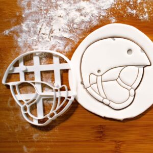 Helmet Cookie Cutter Cookie India for Roller Skating Theme Biscuits, Ideal for Skater Birthday Parties, Safety Gear Baking, Rink Events, Sports Crafts, and Active Lifestyle (ONLY Helmet)