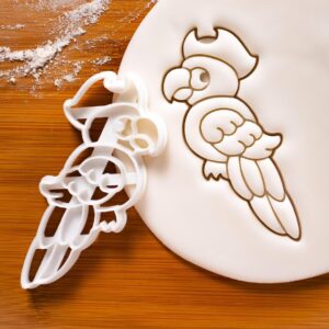 Pirate Parrot cookie cutter kids birthday party biscuit fondant cutter nautical baking tool buccaneer eyepatch parrot on shoulder pirate hat Halloween treasure theme treat (ONLY PIRATE PARROT)