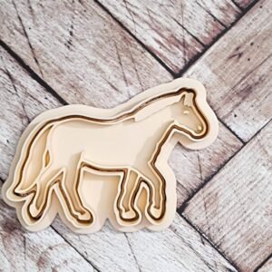Moving horse cookie cutter set for making shortbread cookies fondant biscuits sugar paste cake decorations ideal for animal themed baking equestrian parties farm events and homemade