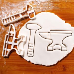 Blacksmith Hammer and Anvil cookie cutter