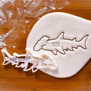 Hammerhead Shark Cookie Cutter India biscuit cutter realistic ocean shark sea predator fondant clay cutter marine biology surfing beach party baking tool conservation themed (ONLY HAMMERHEAD)