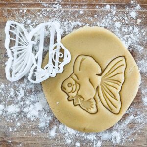 Black Goldfish Cookie Cutter Fish Biscuit Cutter Cute Aquarium Pet Cookie Stamp Freshwater Animal Kids Birthday Favor Water Pool Party Gifts Fondant Pastry Tool