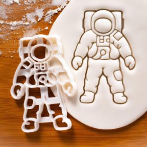 Space Astronaut Cookie Cutter for Space Galaxy Themed Birthday Party Baking Cake Decoration Tool Perfect for Creating Astronaut Shaped Cookies and Themed Treats in India (ONLY SPACE ASTRONAUT)