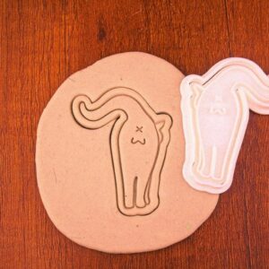 Cat Butt Shaped Black Cookie Cutter Cookie Funny Animal Cookie Mold for Baking Humorous Cat Lover Gift DIY Crafts Party Decoration Pastry Tool for Feline Lovers Birthday Pet Theme