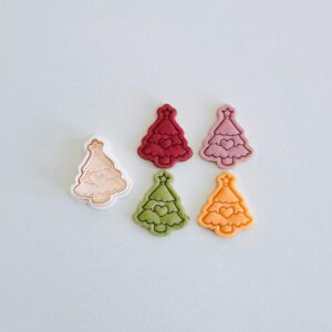 Black Christmas Tree Cookie Cutter Love Heart Pine Tree Cookie Cutter Stamp Set Black Christmas Tree Fondant Molds for Holiday Baking Cookies Pastry Dough Candy Kitchen Cookie Cutters S
