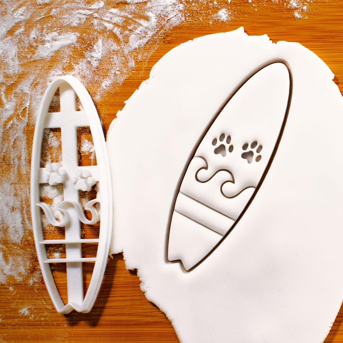 Surfboard with Paw Prints Cookie Cutter Cookie Biscuit Mold for Baking Dog Treats Beach Surfing Theme Canine Fondant Clay Crafting Tool for Pet Parties Veterinary Event (ONLY SURFER WITH PAW)