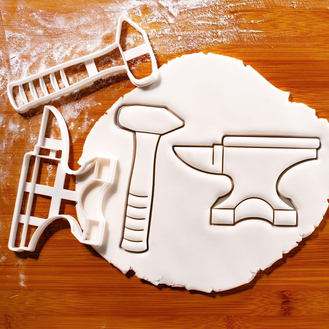 Blacksmith Hammer Cookie Cutter Forged Tool Biscuit Cutter Perfect for Bakers DIY Crafts and Blacksmith Enthusiasts Unique Gift Idea for Themed Baking Events and Creative Handmade - Image 2