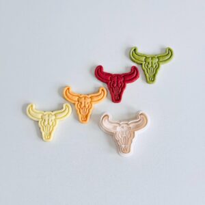 Black Bull Skull Cookie Cutter Halloween Cow Skull Cookie Cutter Stamp Set Black Bull with Horns Fondant Molds for Spooky Western Theme Cookies Chocolate Dough Baking Decorations
