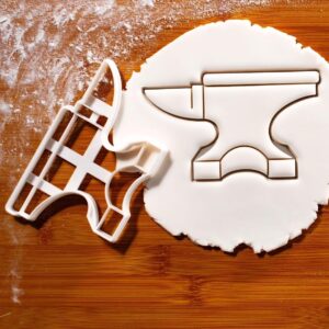 Anvil Cookie Cutter for Blacksmith-Themed Baking | Tool Shaped Biscuit Cutter for DIY Crafts, Rustic Parties, Father�s Day Treats, Metalworker Cookies & Unique Kitchen Accessories (ONLY ANVIL)