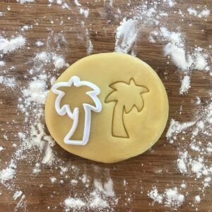 Black Palm Tree Cookie Cutter for Tropical and Jungle-Themed Cookies Polymer Clay Fondant Cutter Jewelry and Earring Craft DIY Party Favors