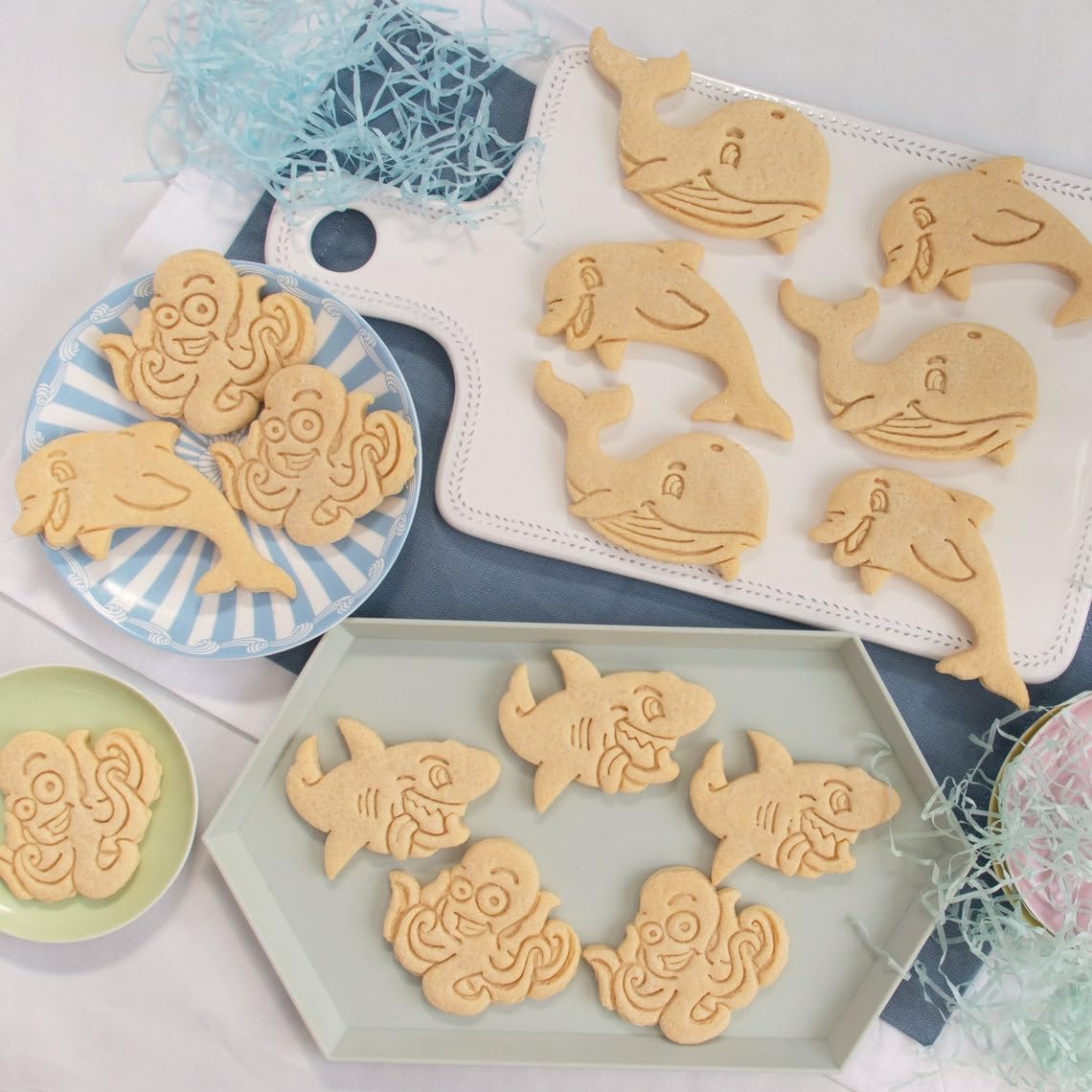 Dolphin and Marine Animals Cookie Cutter Set Bake Biscuit Mold Conservation Theme Gingerbread Craft Tools Cute Ocean Animal Shapes for Baking and Decorating (ONLY DOLPHIN) - Image 3