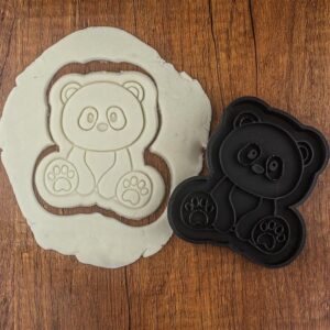 Forest Animals Cookie Cutter Black Cookie Wildlife Theme Baking Mold for Nature Party Cookies Animal Lover Gift IdeaCreature Shaped Treats for Birthday Decorations