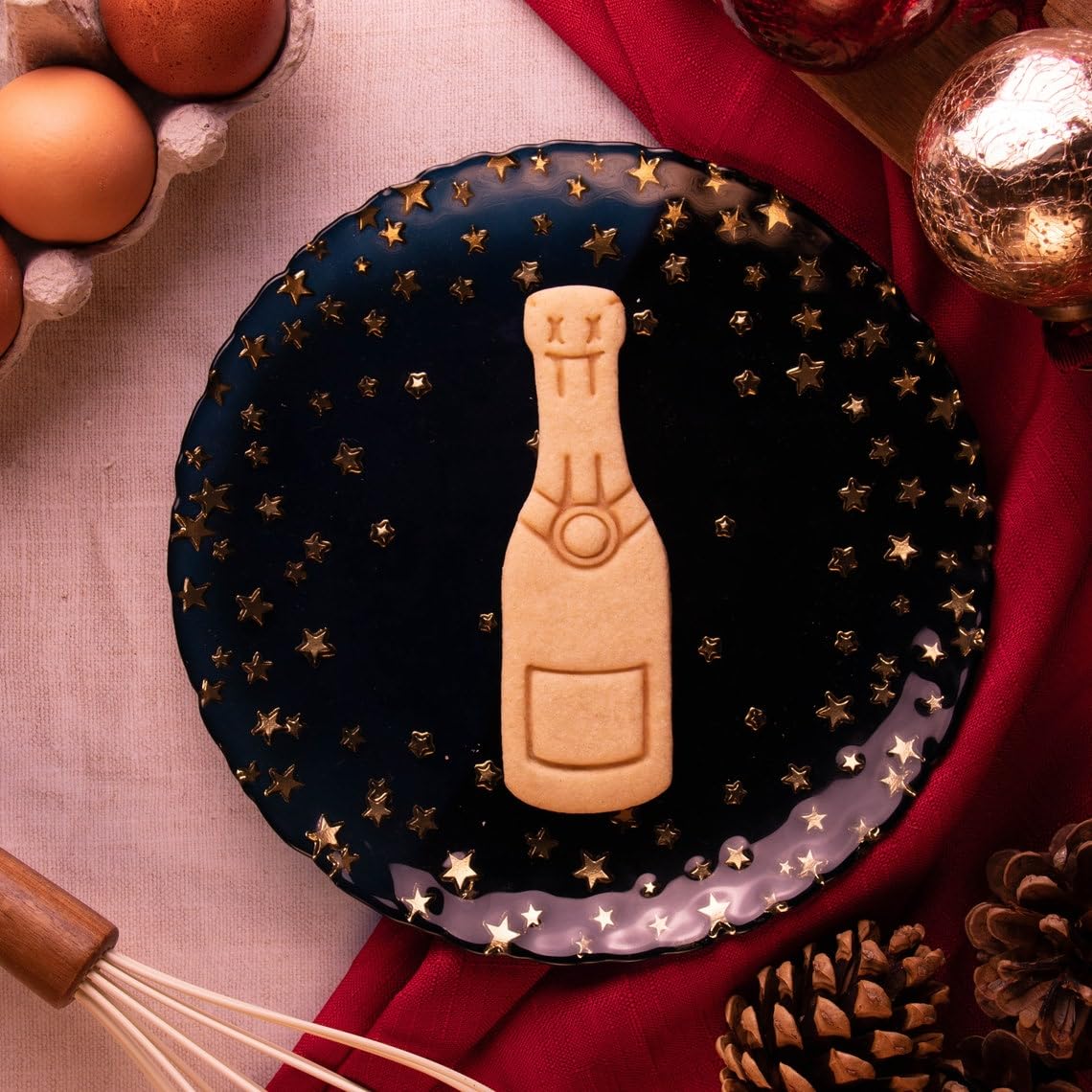 Champagne Bottle Cookie Cutter Celebration Theme Biscuit Mold Wedding Parties Bridal Engagement Baking DIY Treats New Year Toast Anniversary Events Festive Occasions (ONLY CHAMPAGNE BOTTLE) - Image 2