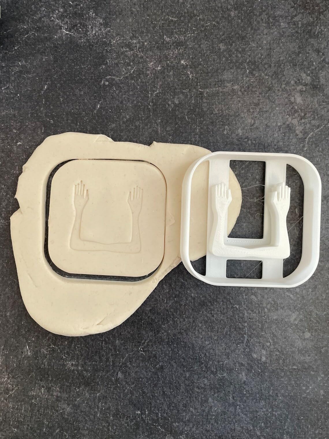 Egyptian Hieroglyph Cookie Cutter for Shortbread Cookies Pastry Fondant Sugar Paste Clay Dough Cake Decoration Ancient Egypt Symbol Shape for Crafts School Projects Baking - Image 4