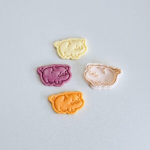 Black Pig Cookie Cutter Animal Cookie Cutter Stamp Set COOKIE Creative Shape Baking Tool Fondant Mold for Cookies Cake Decorating Farm Theme Home Use India