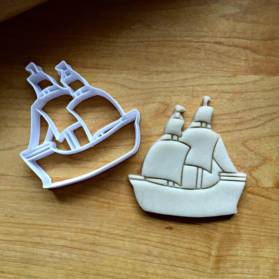 Set of 2 Pirate Ship Cookie Cutters Cookie - Suitable Size - Made in India - Fun Ship and Pirate-Themed Mold for Baking, Kids Parties, DIY Crafts, Educational Activities & Pirate - Image 3