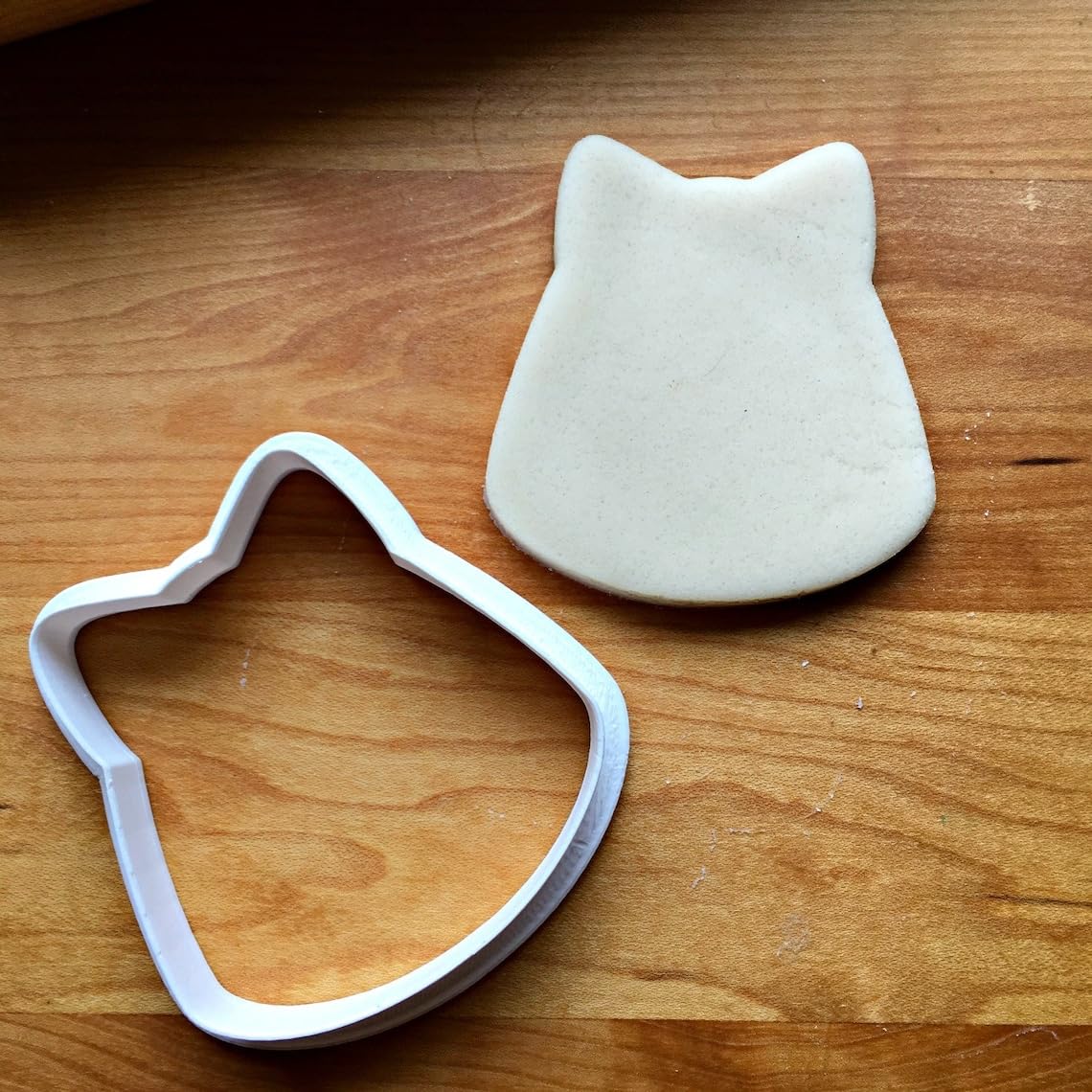 Cookie Bow Tie Bib Cookie Cutter for Baby Shower Baking Biscuits Cake Fondant Decorations Suitable Size Durable Mold Made in India for Baby Boy Celebrations, Newborn Events, Craft - Image 3