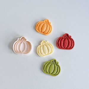 Black Pumpkin Cookie Cutter Fall Pumpkin Cookie Cutter Stamp Set Leaf Pumpkin Shape Baking Tool for Cookies Fondant Cake Decorating Autumn Party Treats Kitchen Baking Accessory