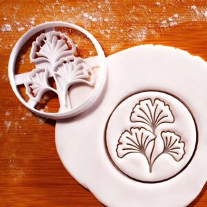 Ginkgo Leaves Cookie Cutter for Botanical Baking Japanese Tea Ceremony Yoga Wellness Retreat Nature Themed Cookies Biscuit Cutter Elegant Leaf Design Perfect for Garden Parties