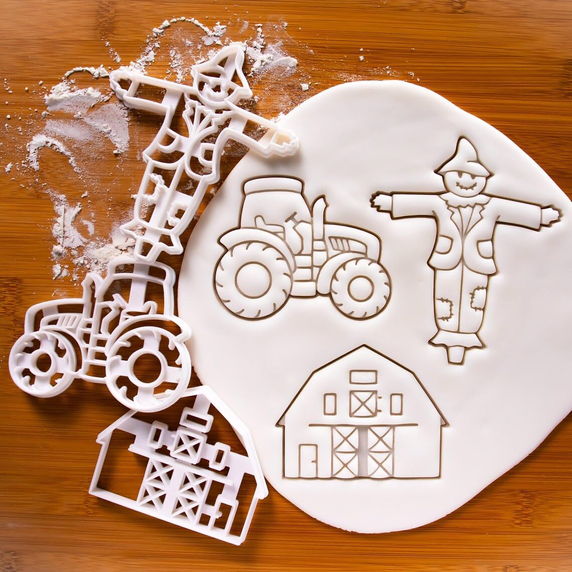 Tractor Cookie Cutter for Farm Theme Birthday Party Baking Holiday Treats Barnyard Cookies Farmstay Celebration Autumn Festival Gingerbread Dough Fondant Craft Biscuit Tool (ONLY TRACTOR) - Image 3