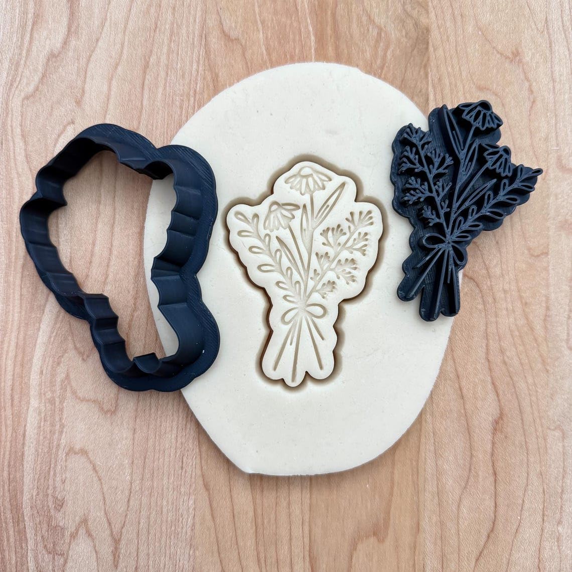 Daisy Flower Bouquet Cookie Cutter and Stamp Set Cookie for Fondant Clay Dough Floral Sugar Cookies Baking and Crafting Tools for Cake Decorating Kids Crafts Gifting Made in India - Image 2