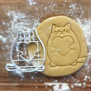 Black Cat with Heart Cookie Cutter cookie India Personalized Cat Biscuit Cutter for Baking Fondant Clay Craft Tool Valentines Day Gift Cat Lover Gift Crazy Cat Lady Cat Mom Gift