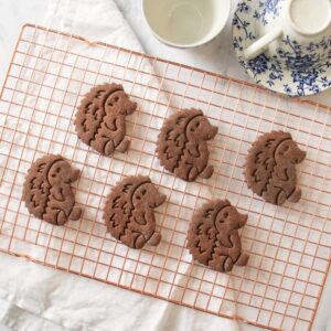 Hedgehog Side Cookie Cutter Bake Biscuit Fondant Clay Cutter Ideal for Baby Showers Kids First Birthday PartiesNature Forest Themed Celebrations Cute Spiny Mammal Treats (ONLY SIDE )