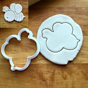 Bee Cookie Cutter Cookie - Suitable Size - Made in India - Perfect for Garden Parties, Spring Events, and Animal-Themed Gatherings - Durable Cookie Cutter for Shaping Cookies, Fondant