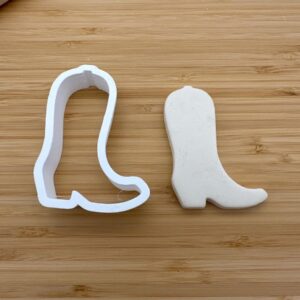 Cowgirl Boot Shape Polymer Clay Cutter Cookie Fondant Biscuit Cutter Sharp Tapered Edge Tool for Earrings Jewelry Making Western Theme Cupcake Decoration Baking Craft Projects Rodeo