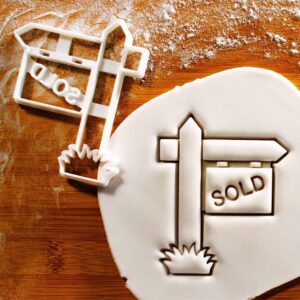 Sold Sign Cookie Cookie Cutter Real Estate Themed Biscuit Cutter Home Sale Party Baking Tool Realtor Gifts Open House Celebration Decor Kitchen Accessories (ONLY Sold)