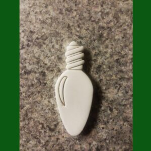 Christmas Light Bulb Cookie Cookie Cutter for Holiday Baking Cute Festive Shaped Cookie Mold for Christmas Party Treats Winter Celebration Cookies New Years Kitchen Decoration Supplies