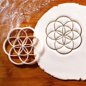 Seed of Life Cookie Cutter Sacred Geometric Biscuit Cutter Intricate Pattern Baking Spiritual Symbol Design Perfect Meditation Events Mindfulness Celebrations and Artistic (ONLY SEED OF LIFE)