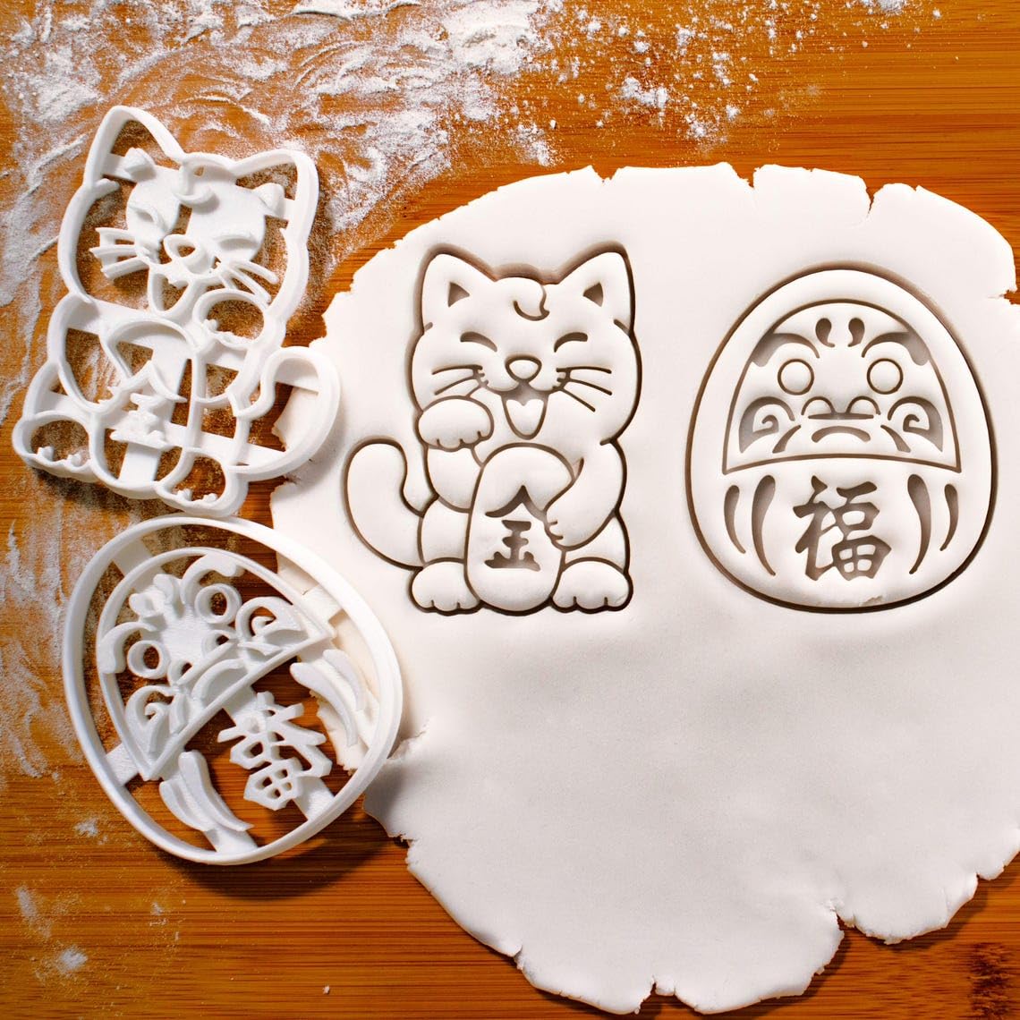 Lucky Cat Cookie Cutter Maneki Neko Beckoning Cat Paw Design for Japanese Good Luck Charm Biscuits Traditional Wishing Goal Success Craft Themed Baking Treats Kitchen Tool (ONLY LUCKY CAT) - Image 3