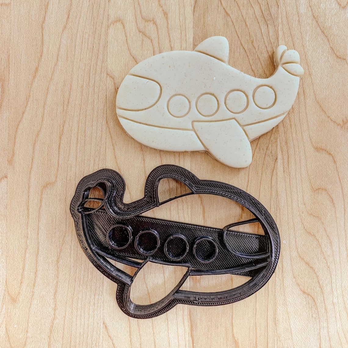 Cartoon Airplane Cookie Cutter India Cookie Mold for Shaping Cookies Fondant Clay Baking Tool Kids Party Decorations Fun Aviation Themed Cakes Cupcakes DIY Craft Supplies - Image 2