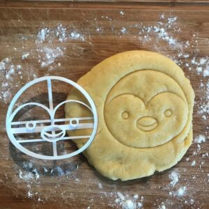 Black Penguin Cookie Cutter for Bird Lover Gifts Penguin Cookies Winter Baking Fondant Clay Cutter Animal Lover Gift Christmas Gift for Mom Antarctica Baby Shower Treats