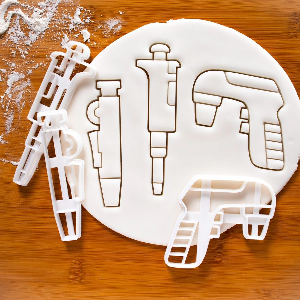 Cookie Electronic Pipette Cookie Cutter Biscuit Fondant Clay Baking Shaped Like Laboratory Electronic Pipette Perfect Microbiology Chemistry Biology Medicine Themed Baking (ONLY Electronic) - Image 3