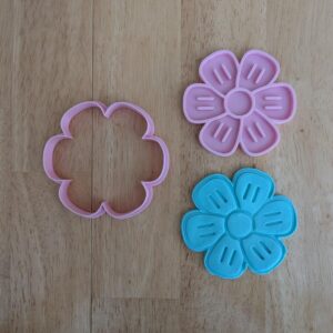 Black Flower Cookie Cutter and Stamp Set for Baking Fondant Biscuits Clay Crafts Spring Garden Floral Theme Cake Decorating Party Supplies Kids Educational Activities and Creative DIY